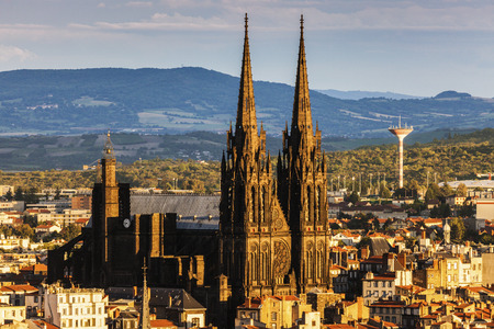 Des promenades romantiques en amoureux à Clermont-Ferrand.