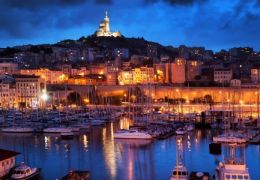 Les plus beaux lieux romantiques en amoureux à Marseille (Bouches-du-Rhône).